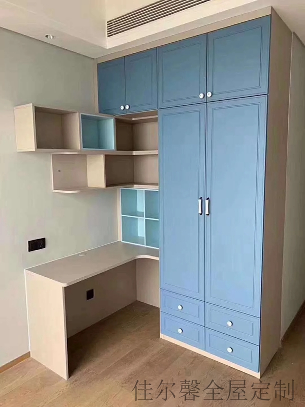 全屋定制衣柜