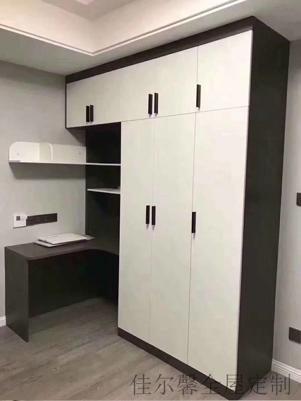 全屋定制衣柜